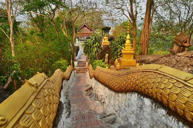 Monte Phousi,Laos